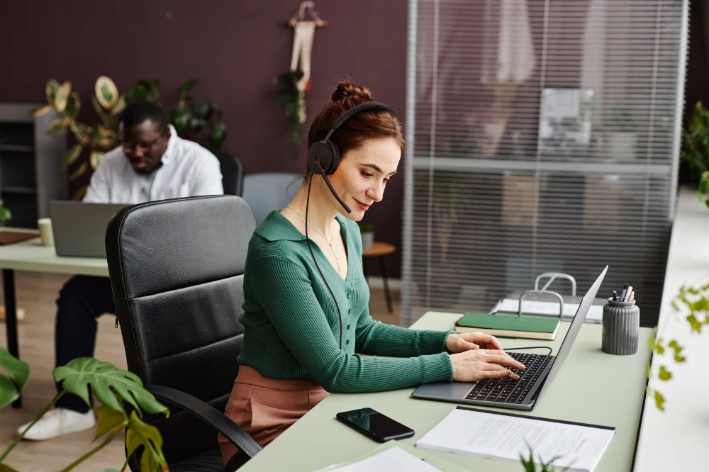 Yealink UH48 Dual USB Headset - Woman in Office